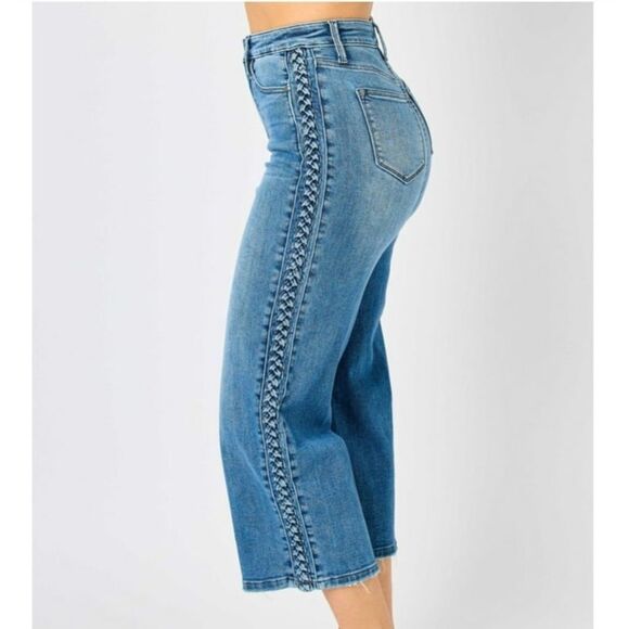 JUDY BLUE HIGH WAISTED BRAID SIDE SEAM DETAIL CROP WIDE Size 28 - Picture 2 of 7